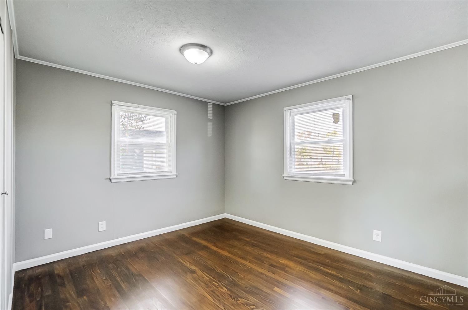 1218 Ellen Dr