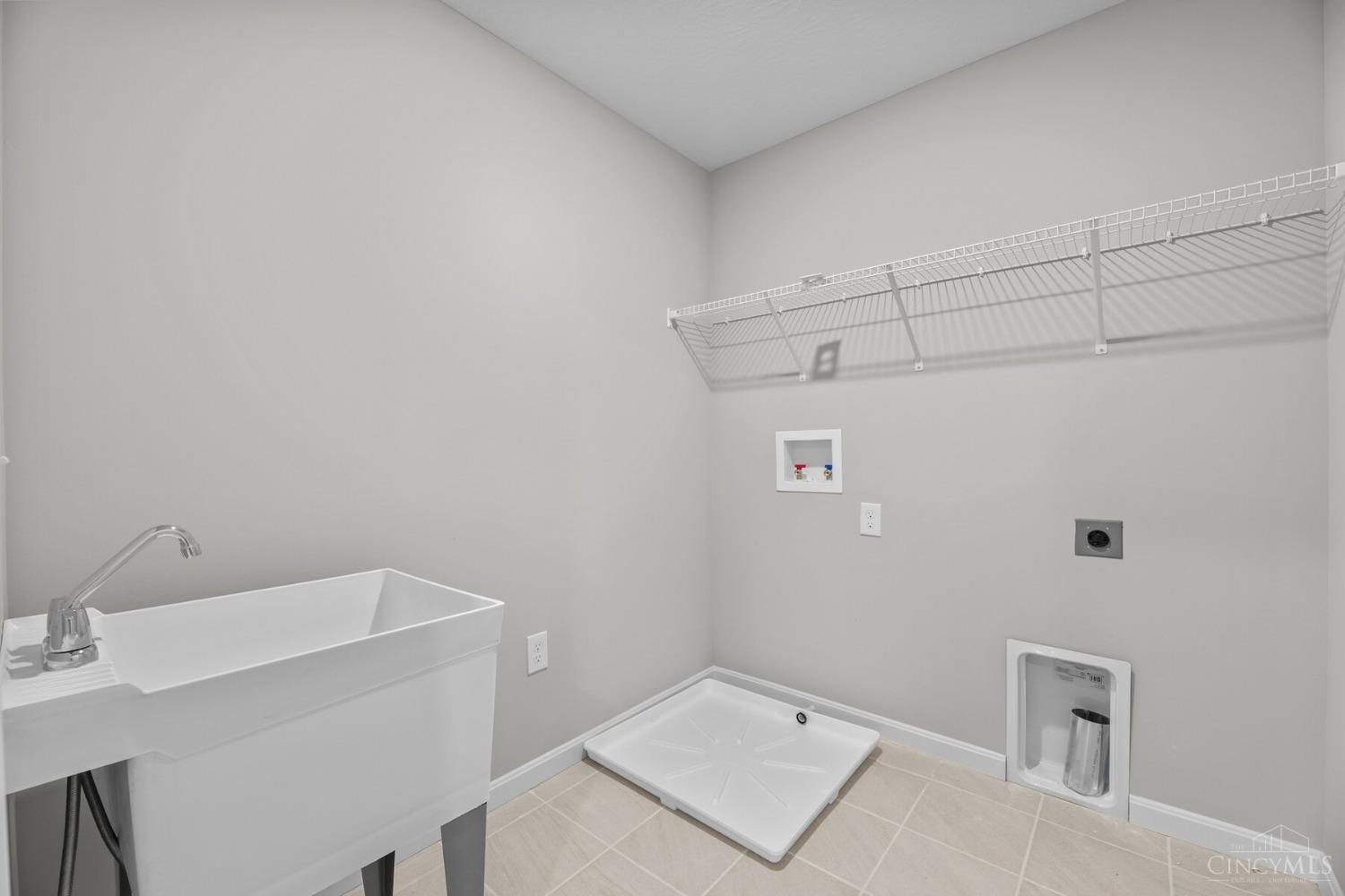 5020 Pebble Court 103