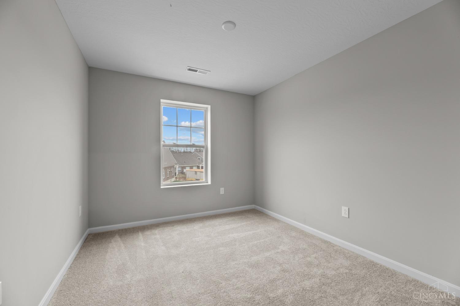 5020 Pebble Court 103