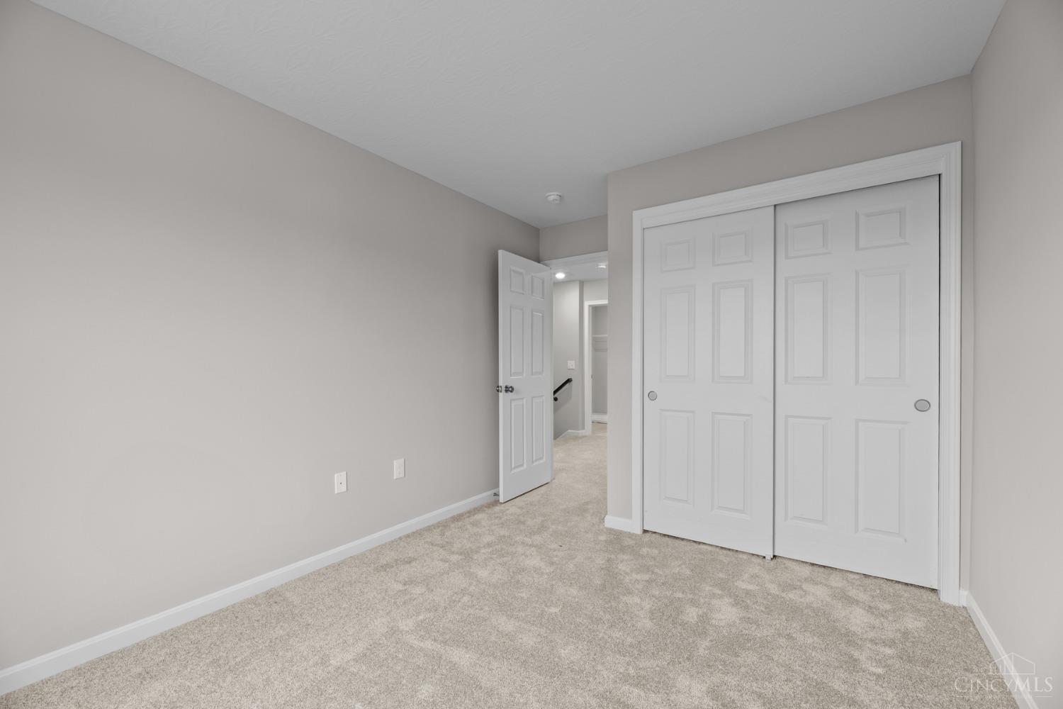 5020 Pebble Court 103