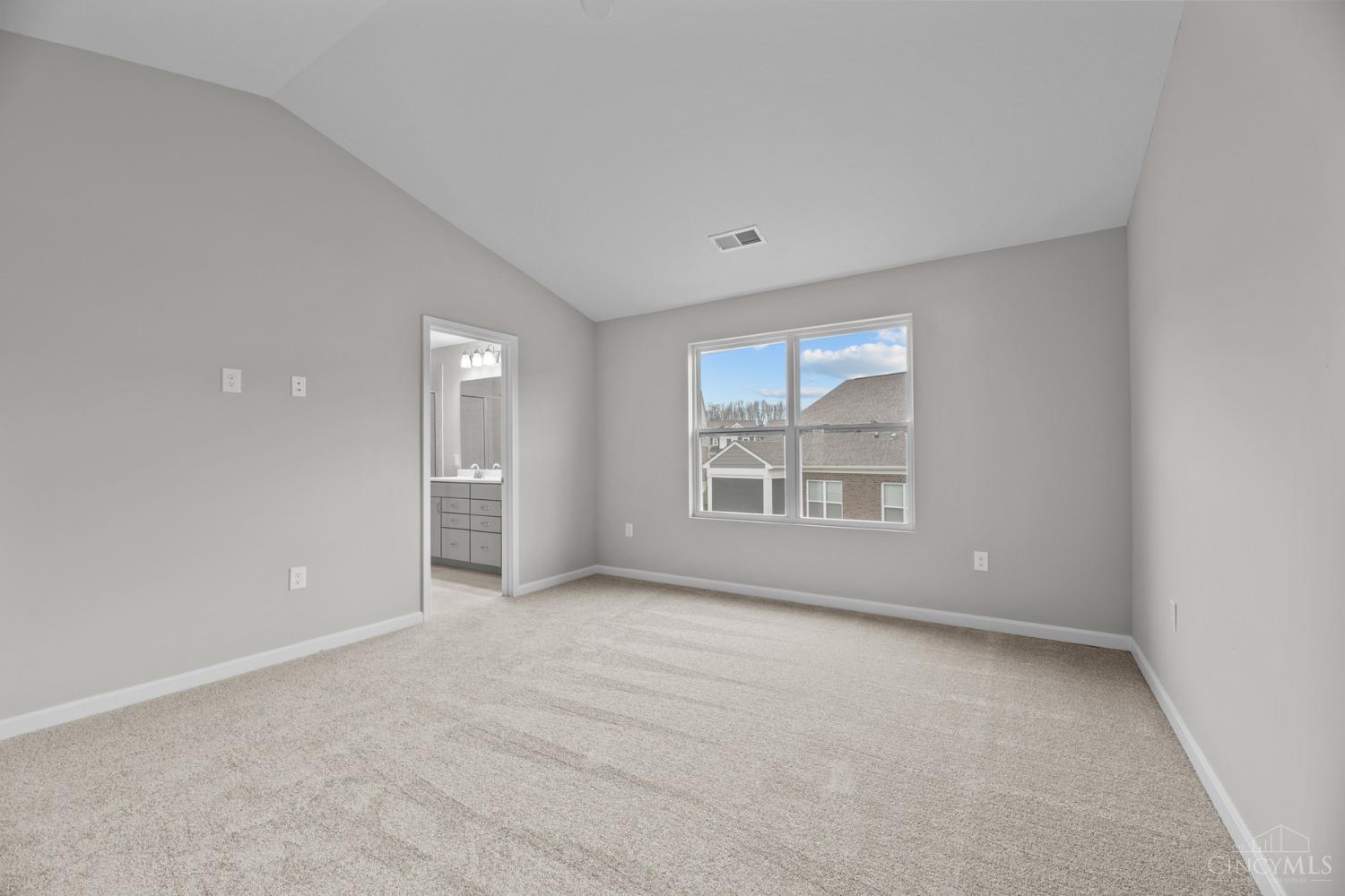 5020 Pebble Court 103