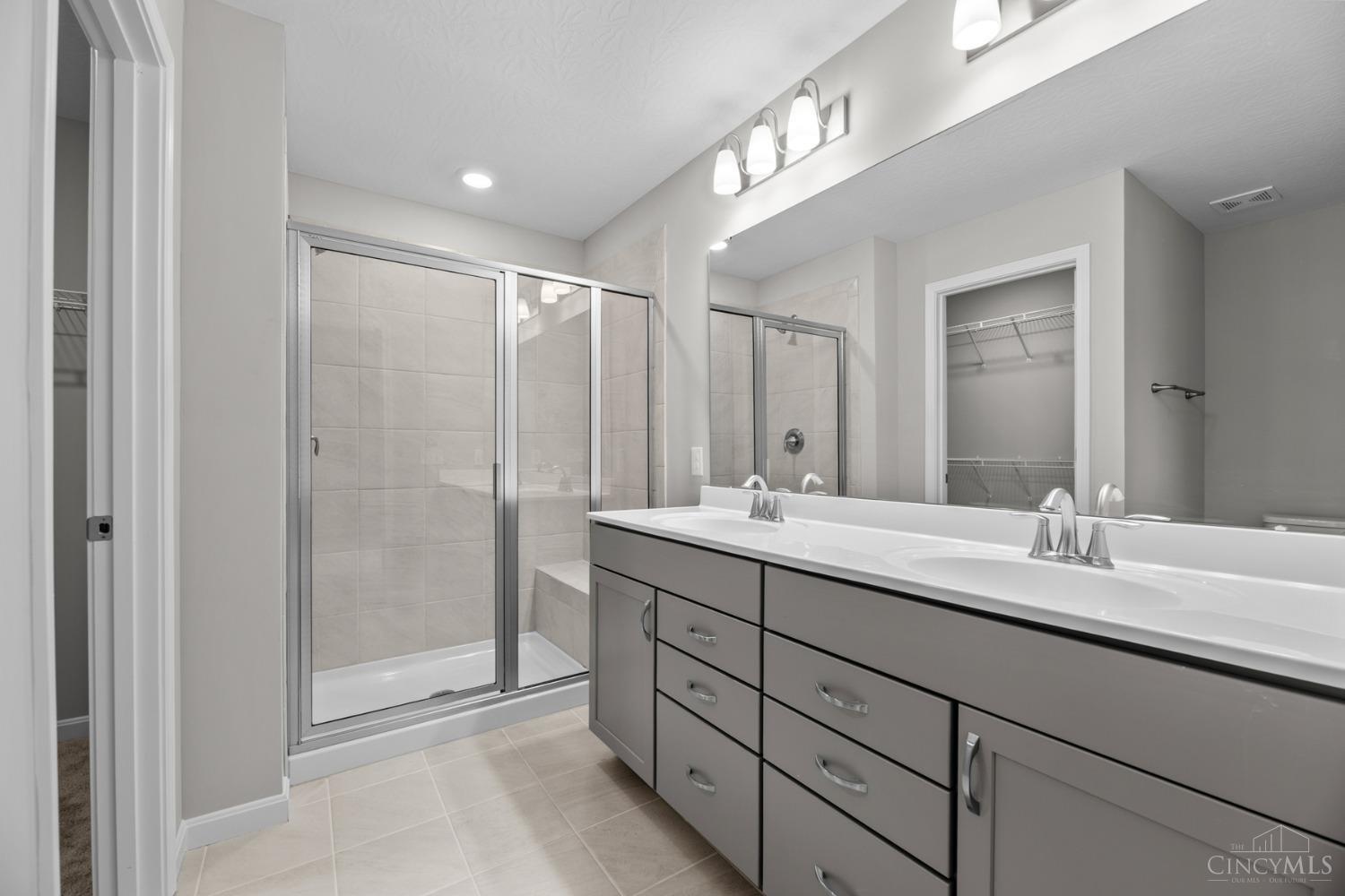 5020 Pebble Court 103