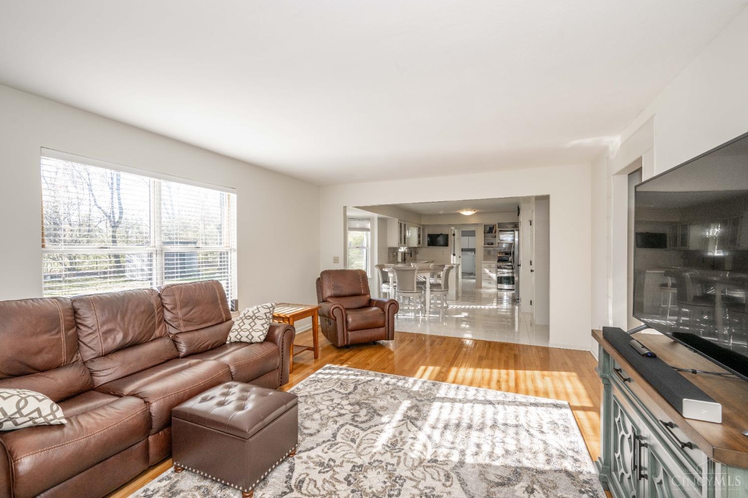 6117 Ivy Woods Court