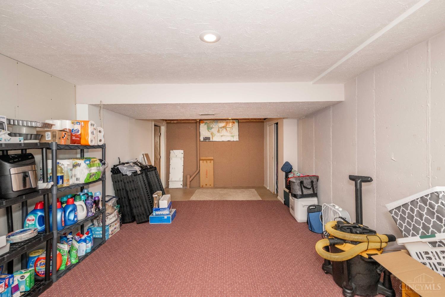 6117 Ivy Woods Court