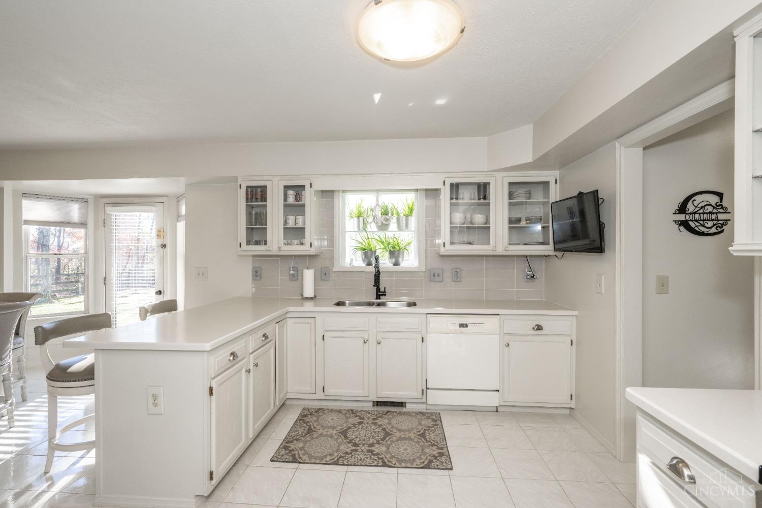 6117 Ivy Woods Court