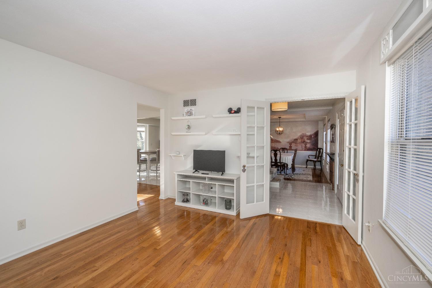 6117 Ivy Woods Court