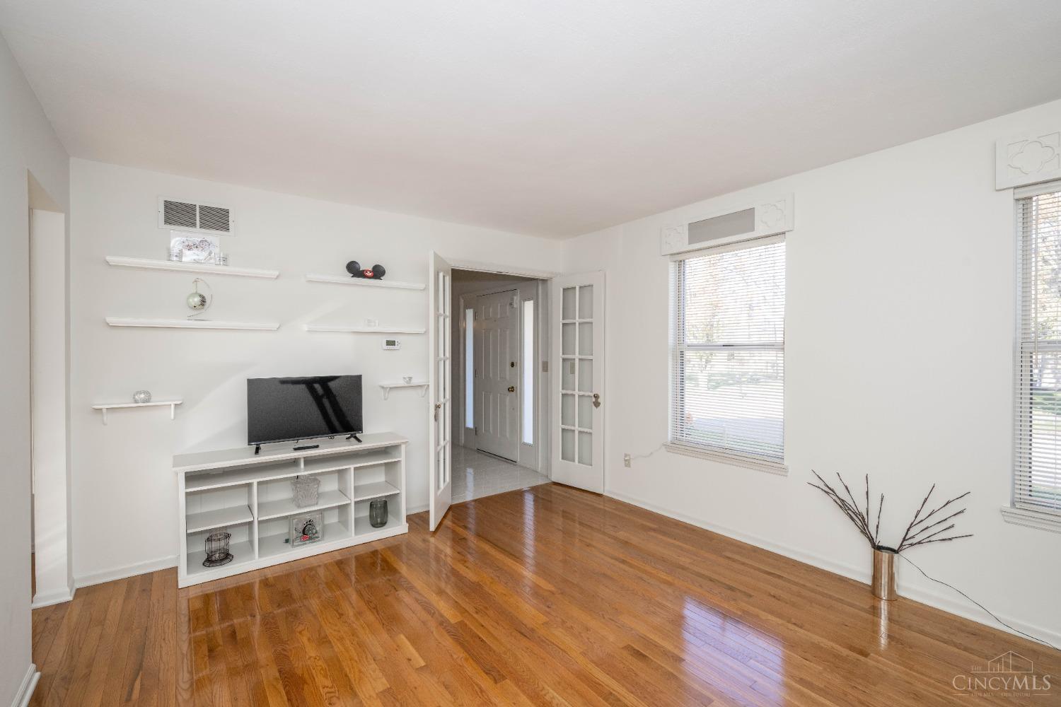 6117 Ivy Woods Court