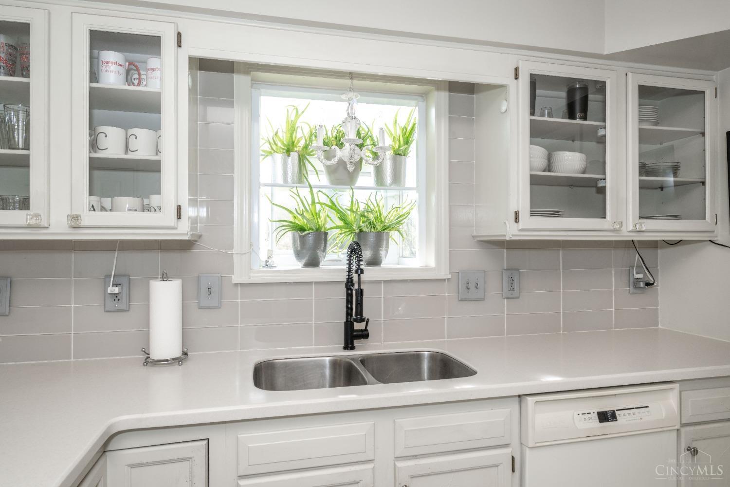 6117 Ivy Woods Court