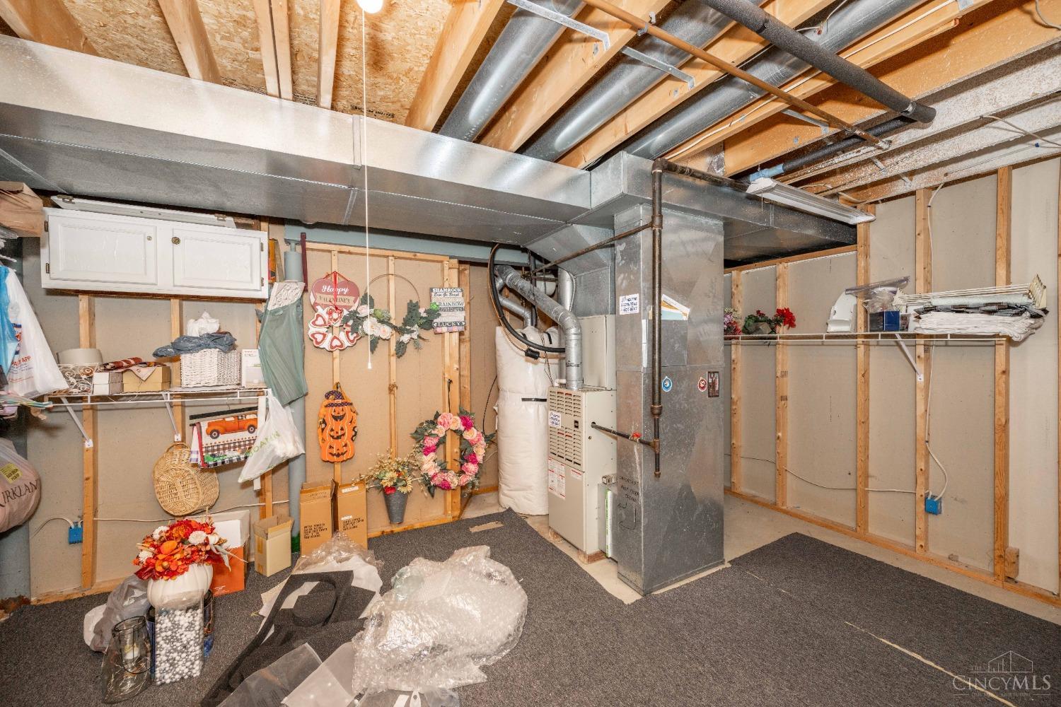 6117 Ivy Woods Court