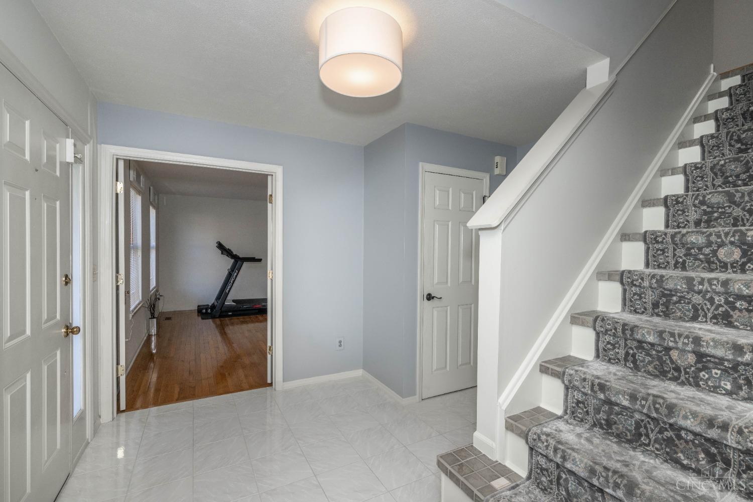 6117 Ivy Woods Court