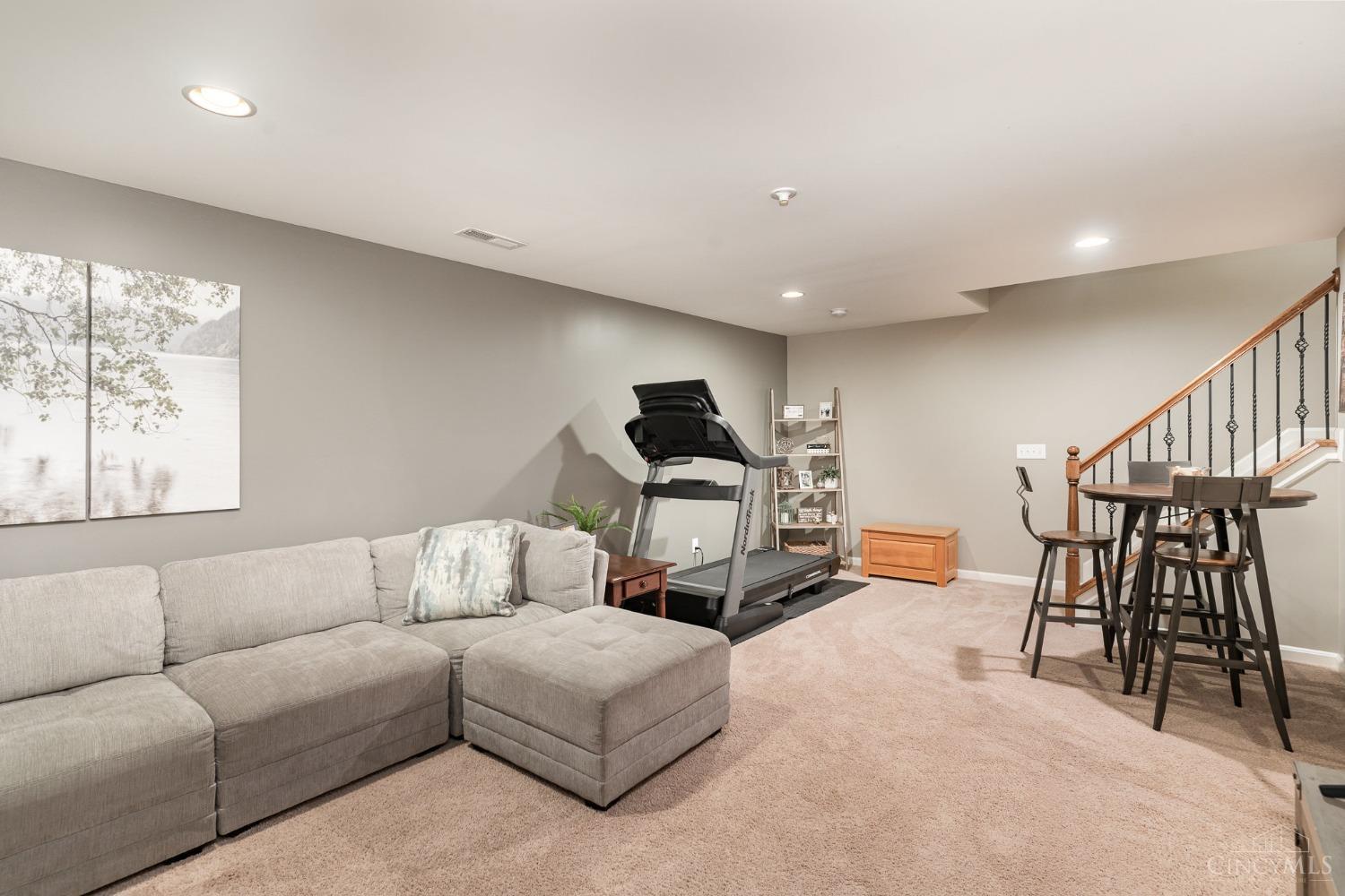 9060 Boylston Street