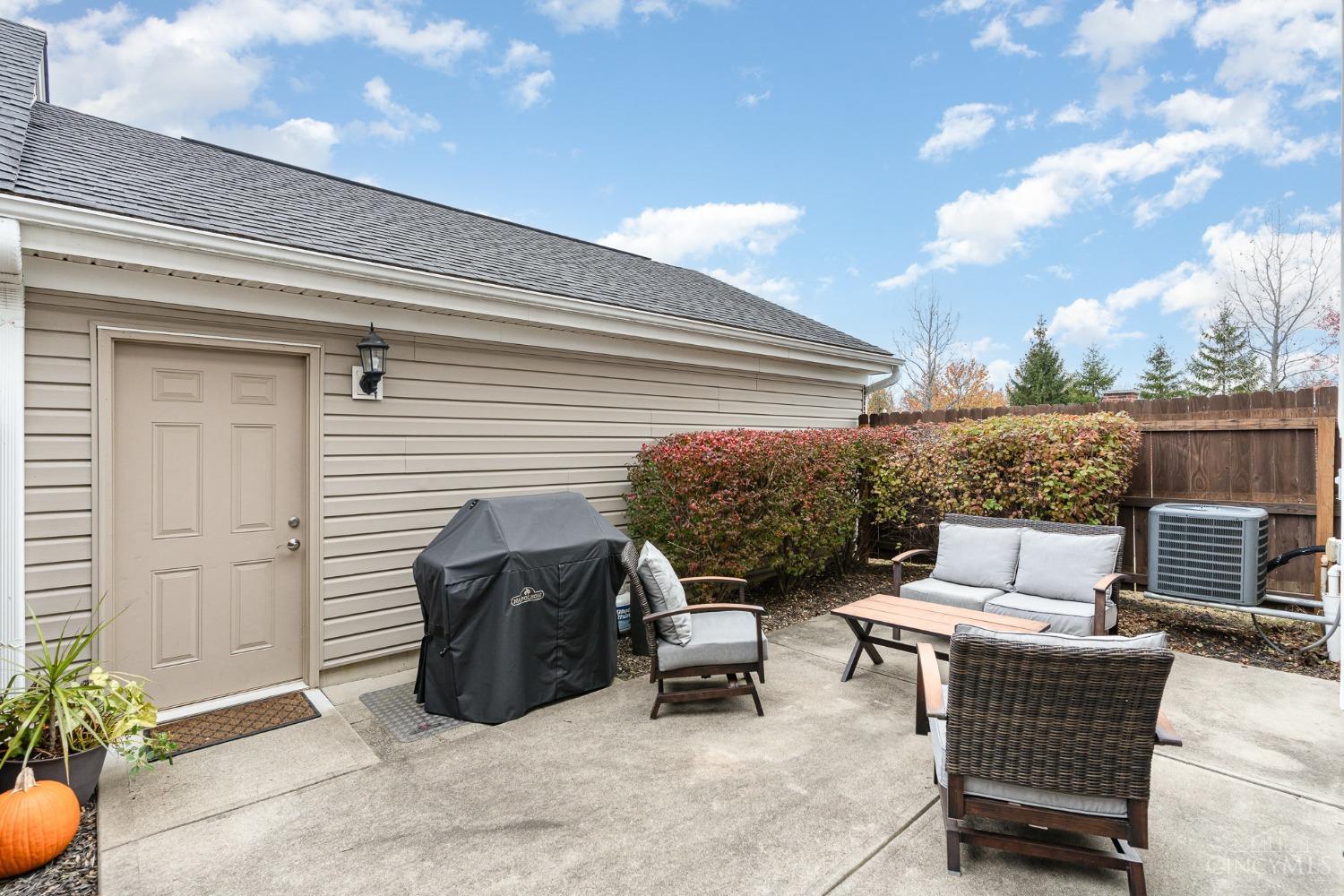 9060 Boylston Street