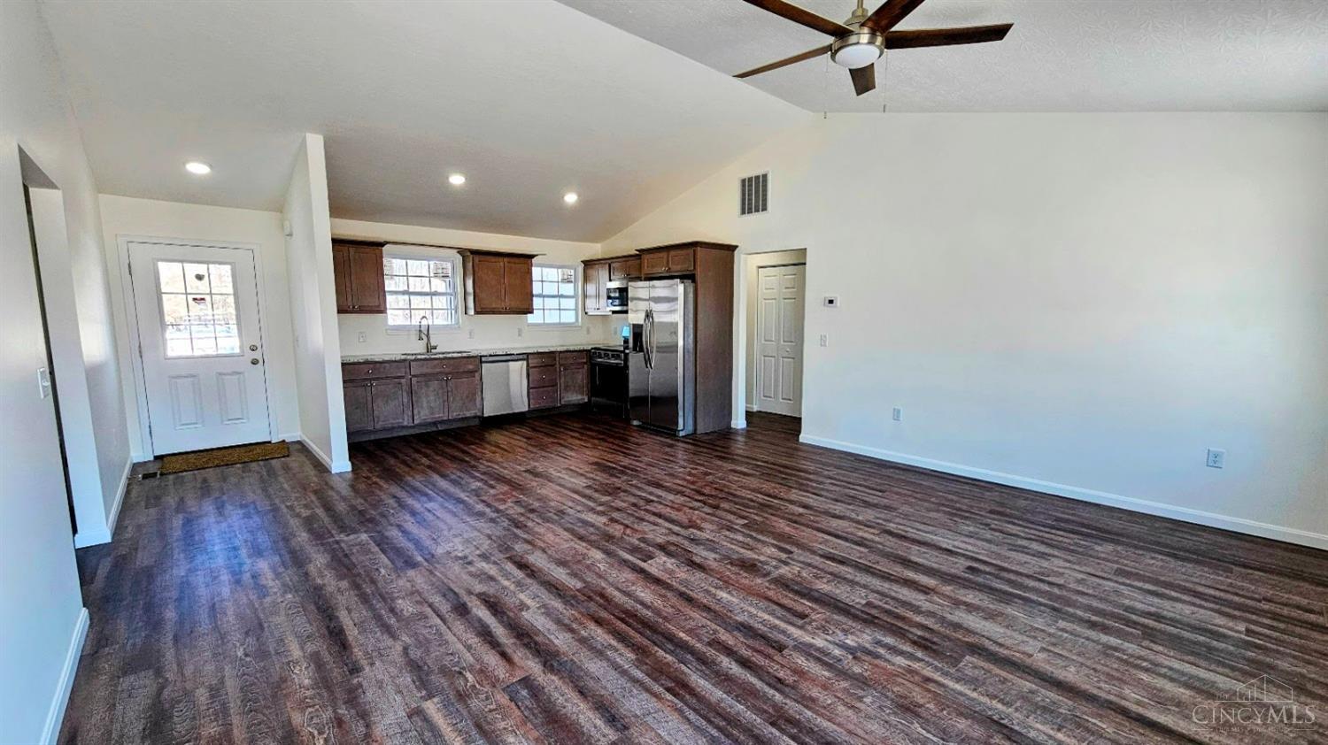 115 Comanche Drive