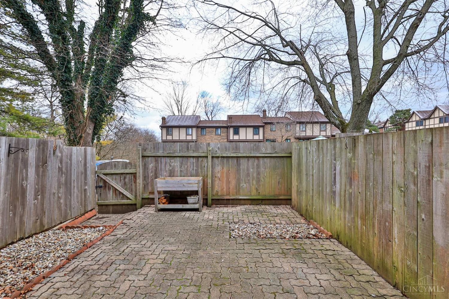 7513 Old English Drive 222