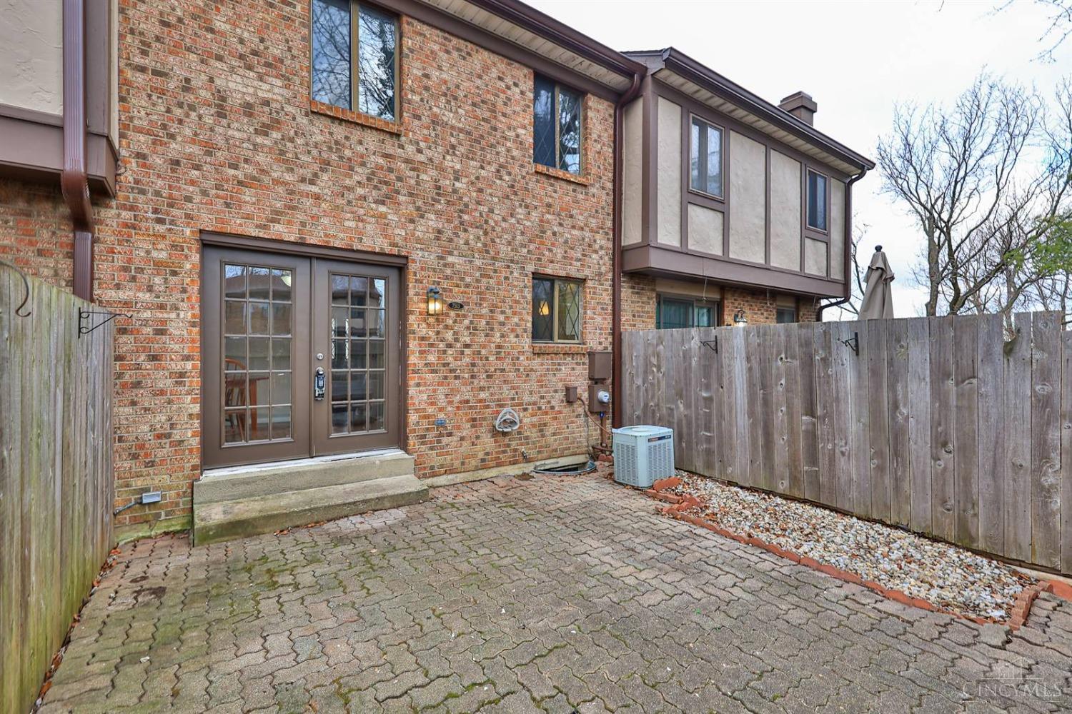 7513 Old English Drive 222