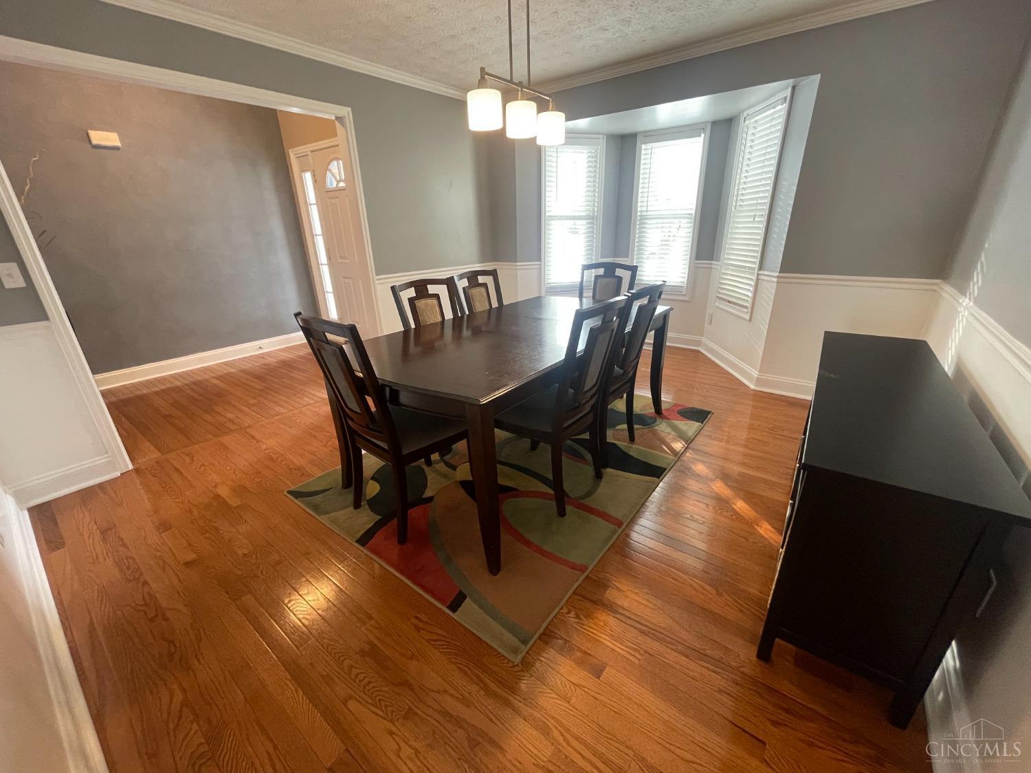 6798 Raven Crest
