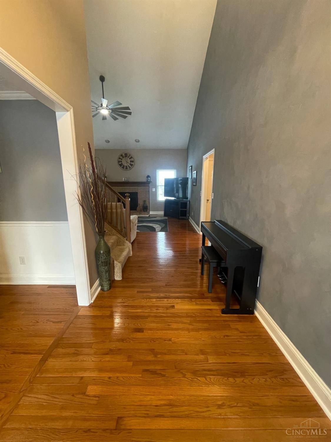 6798 Raven Crest