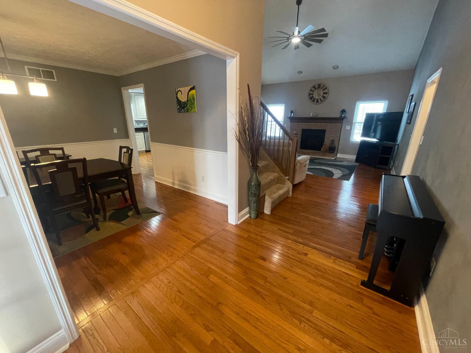 6798 Raven Crest