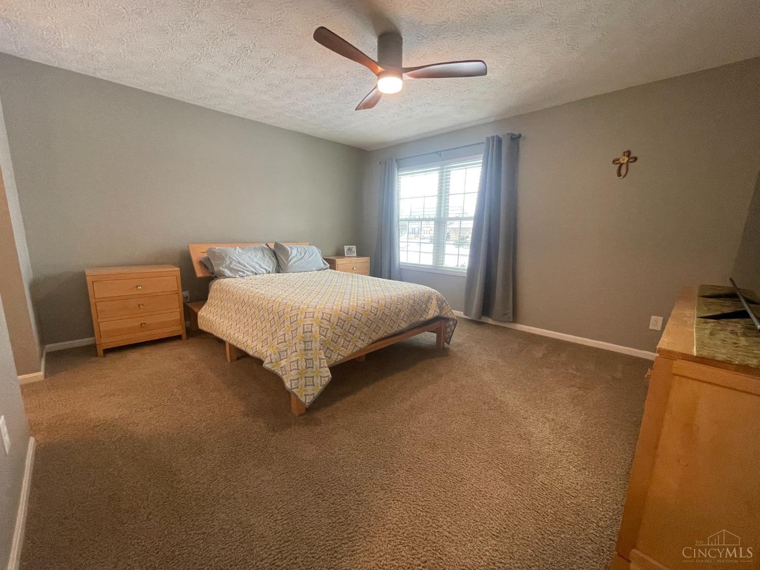6798 Raven Crest