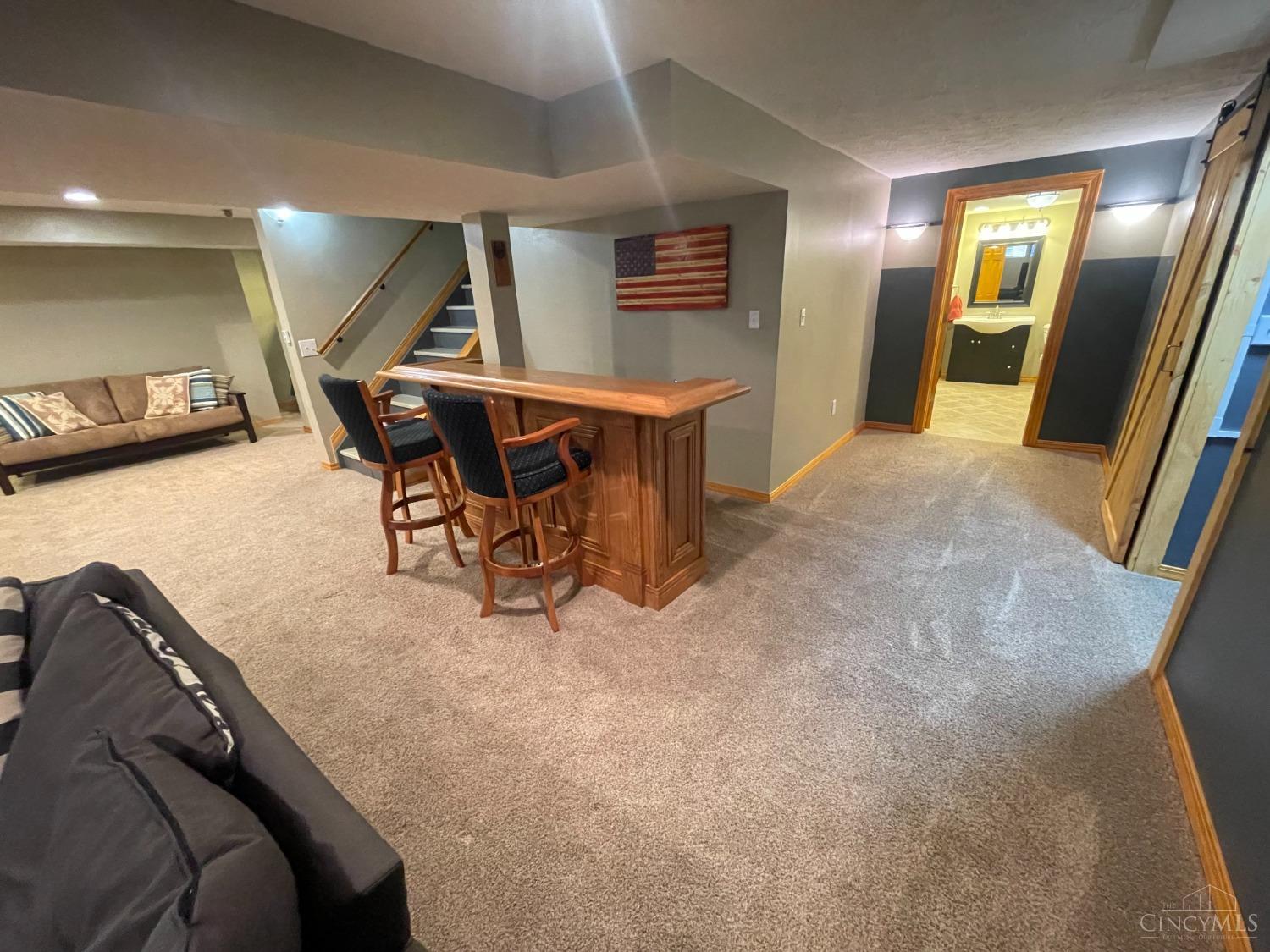 6798 Raven Crest