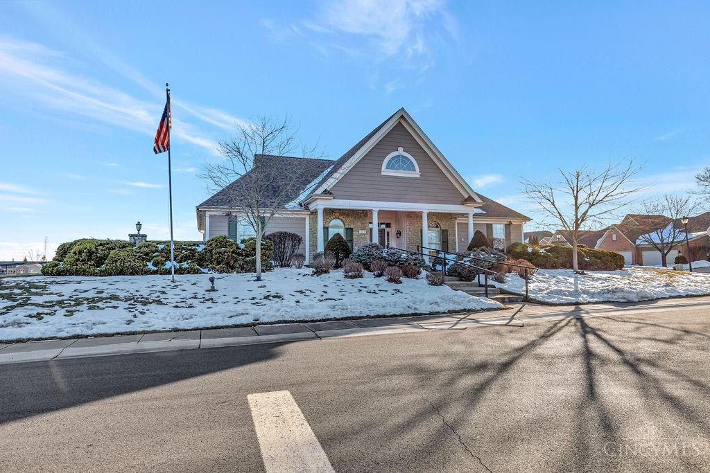4445 Black Oak Lane
