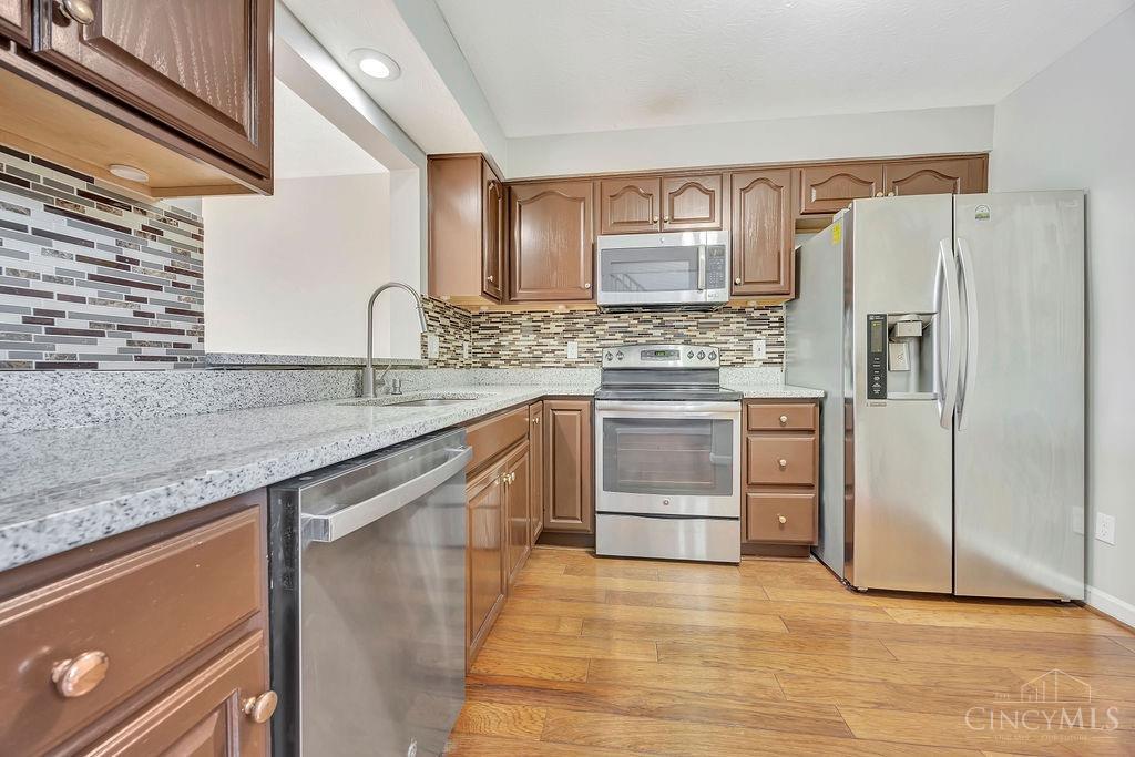 4445 Black Oak Lane