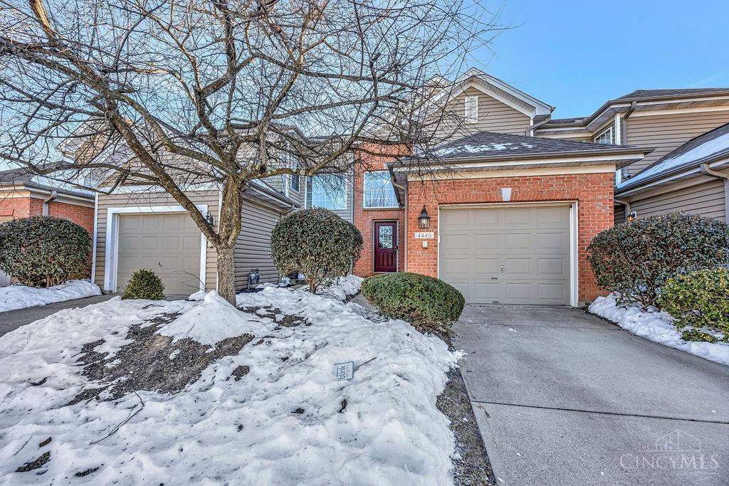 4445 Black Oak Lane