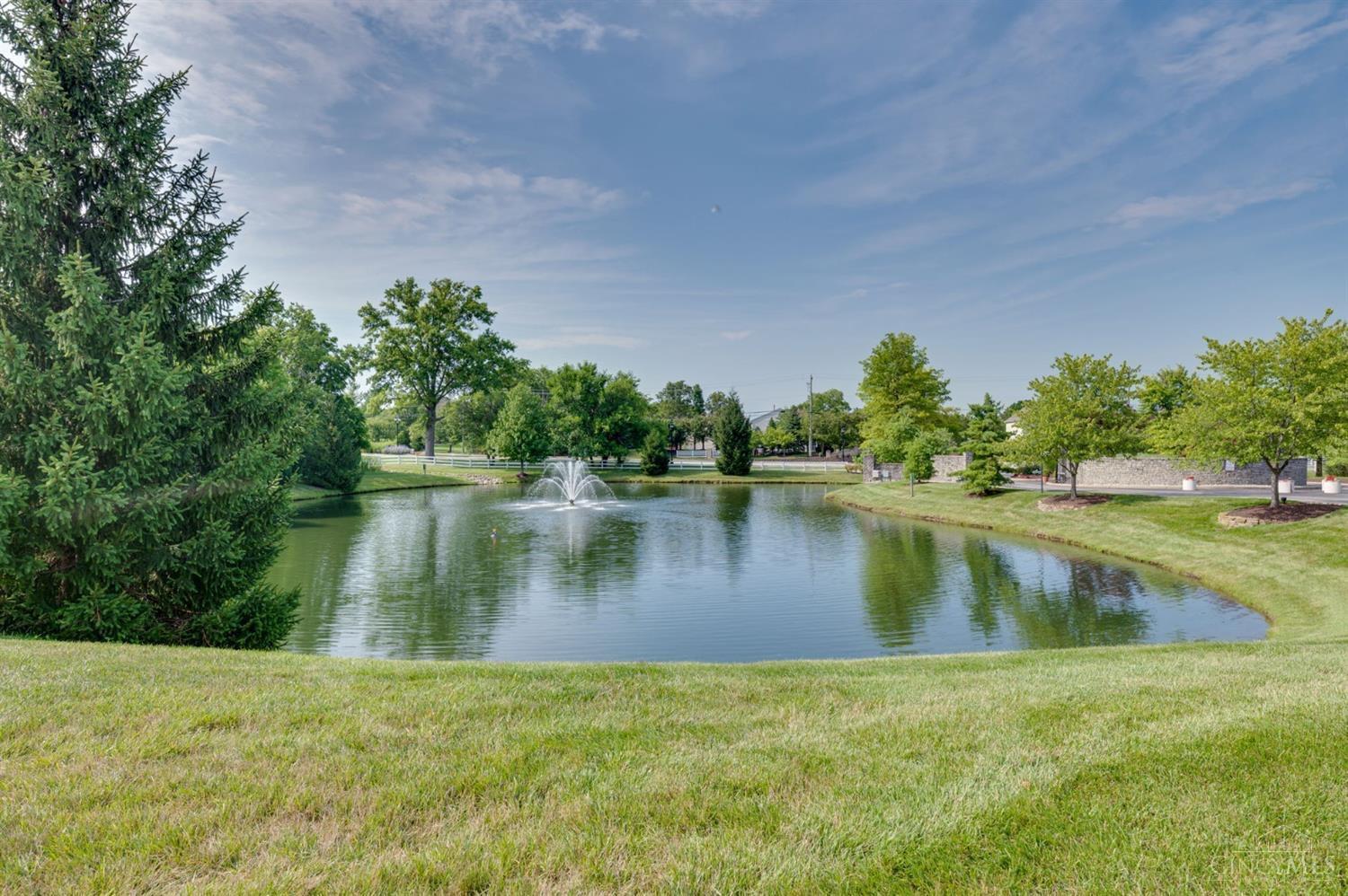 4445 Black Oak Lane