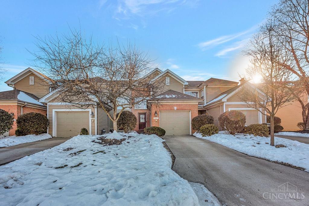 4445 Black Oak Lane