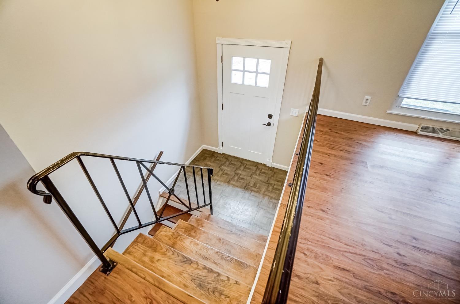 2517 Teuton Court