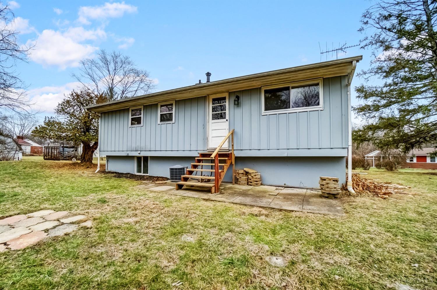 2517 Teuton Court