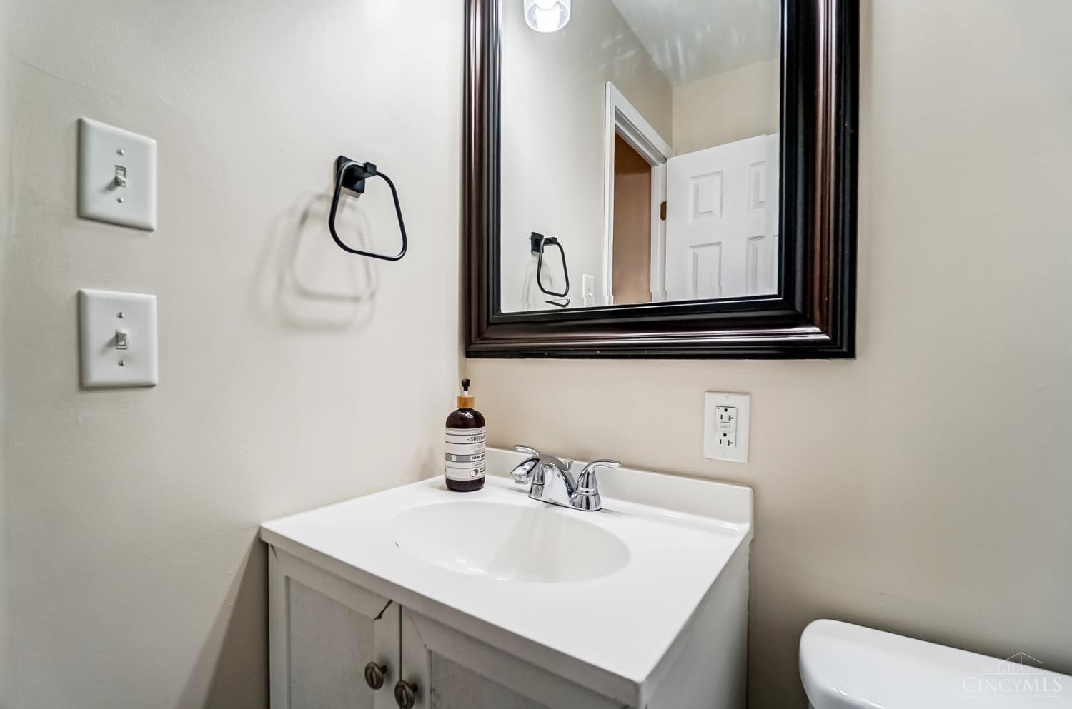 2517 Teuton Court