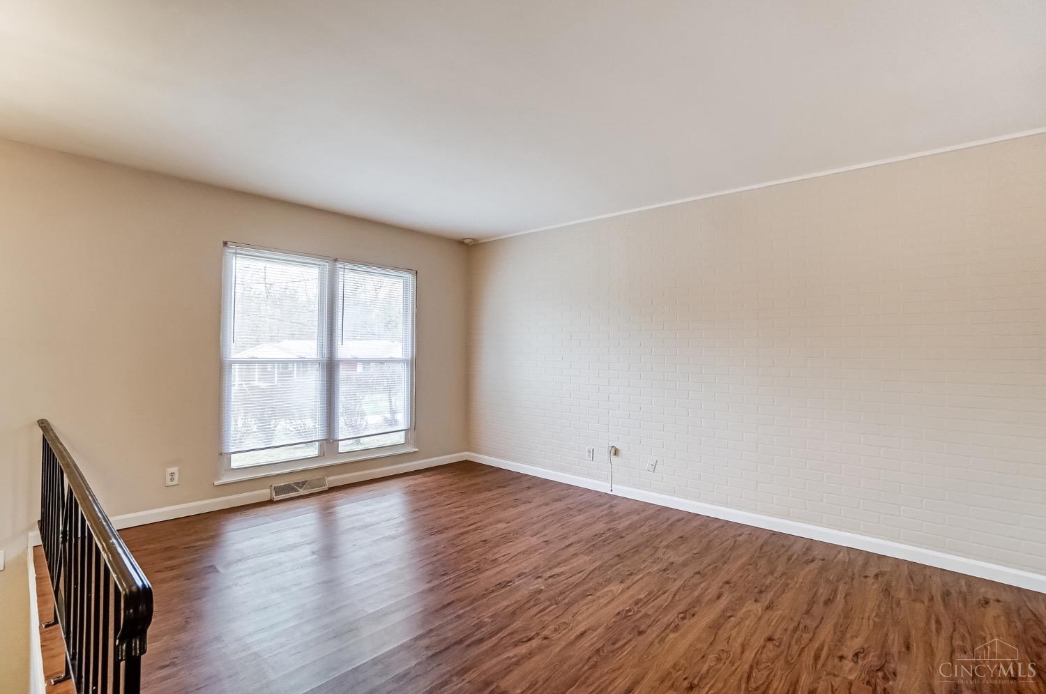 2517 Teuton Court