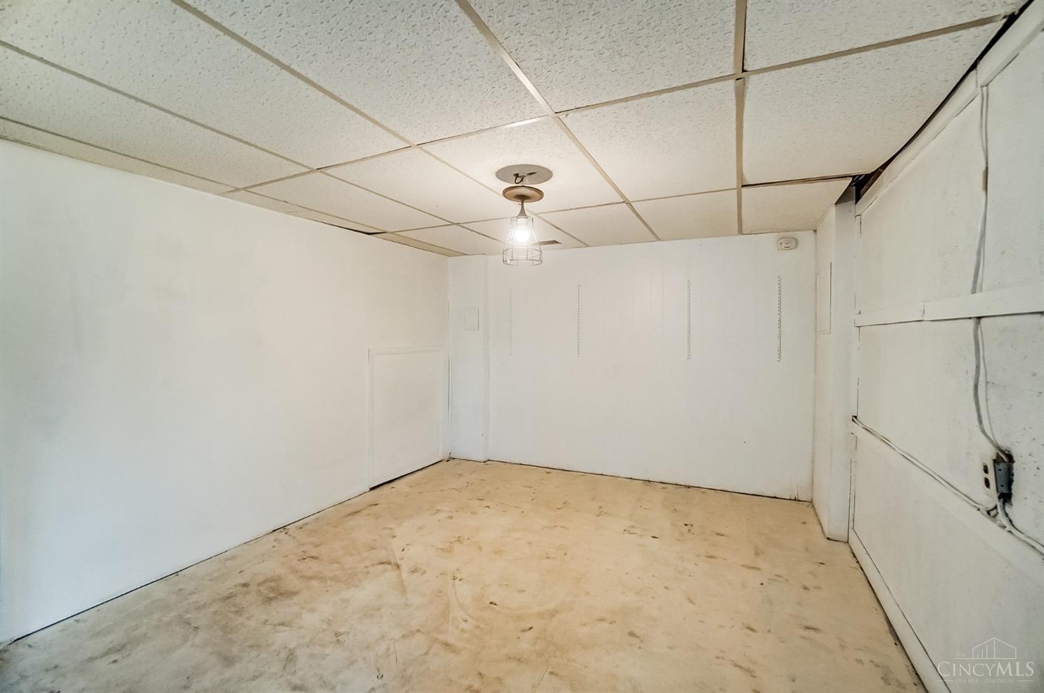 2517 Teuton Court