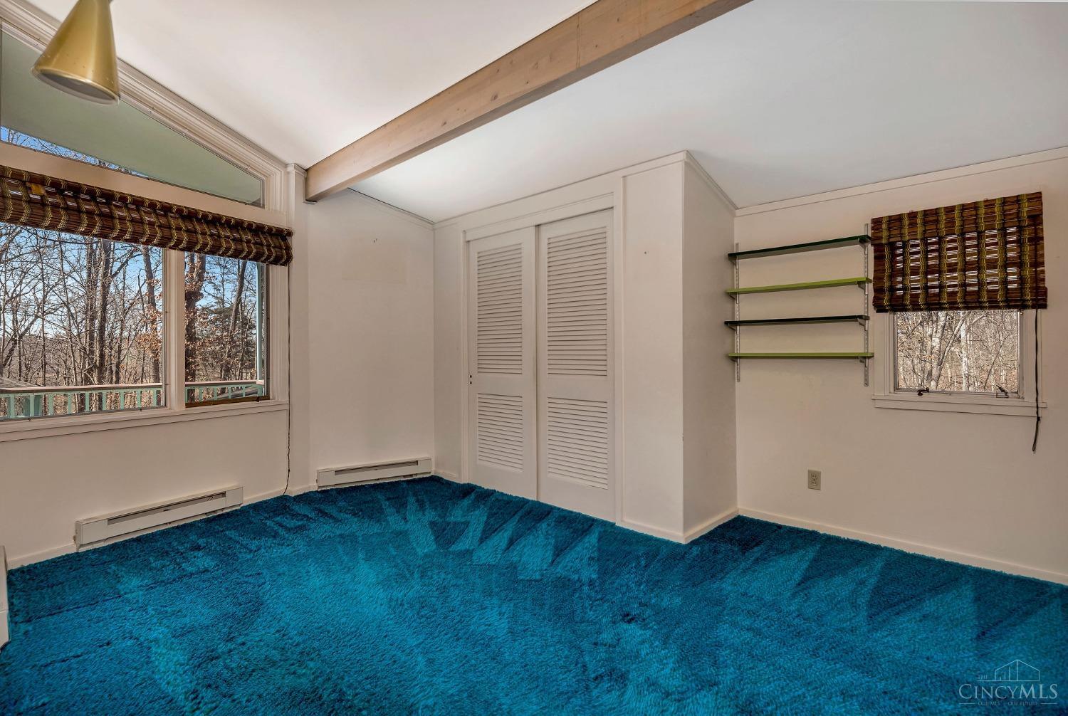 212 Oakhill Drive