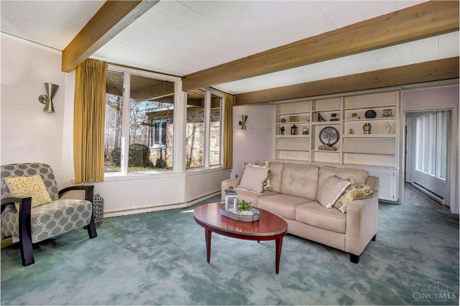 212 Oakhill Drive