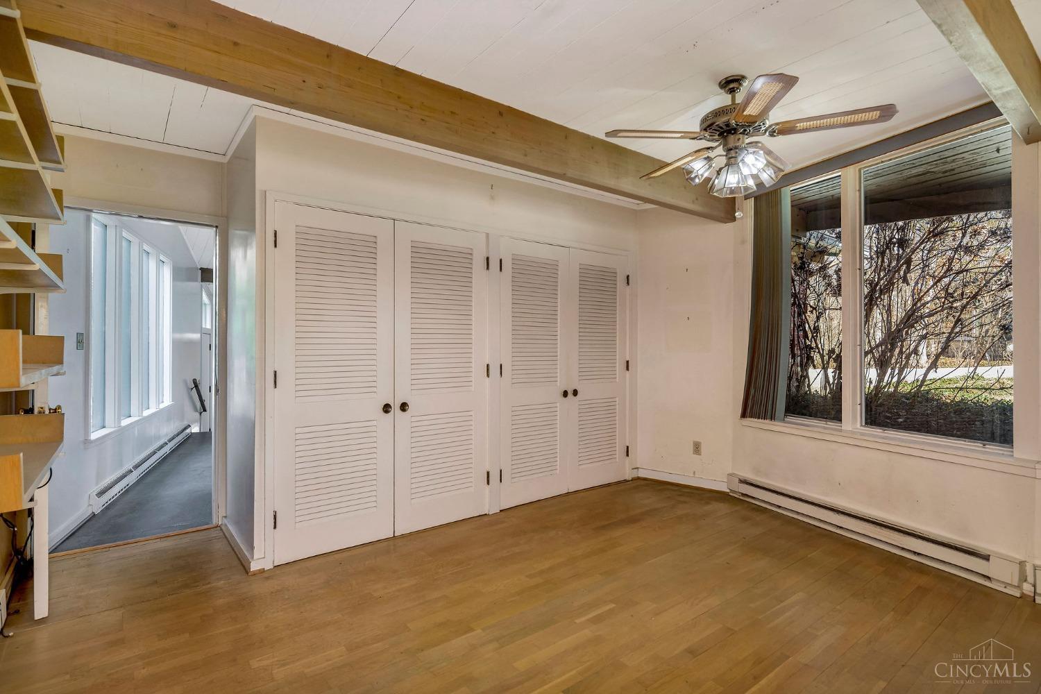 212 Oakhill Drive