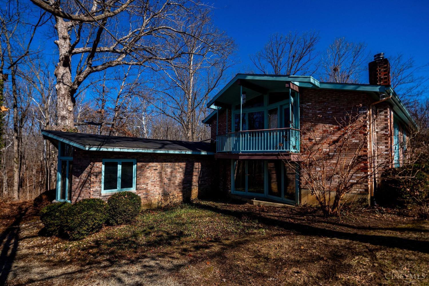 212 Oakhill Drive