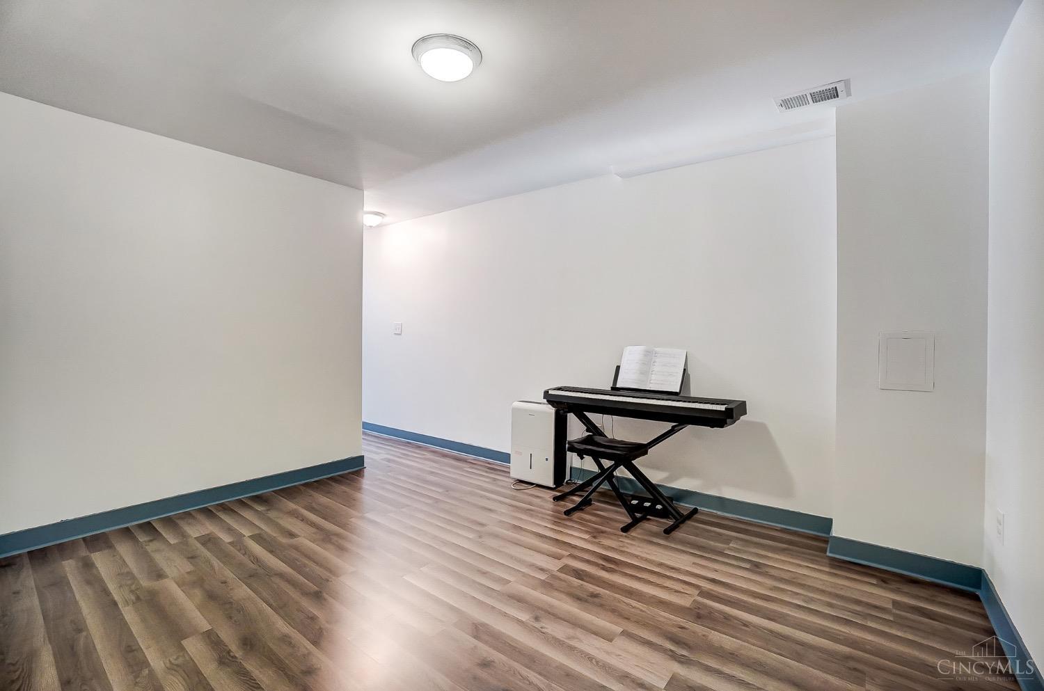 4260 Pheasant Trail Court