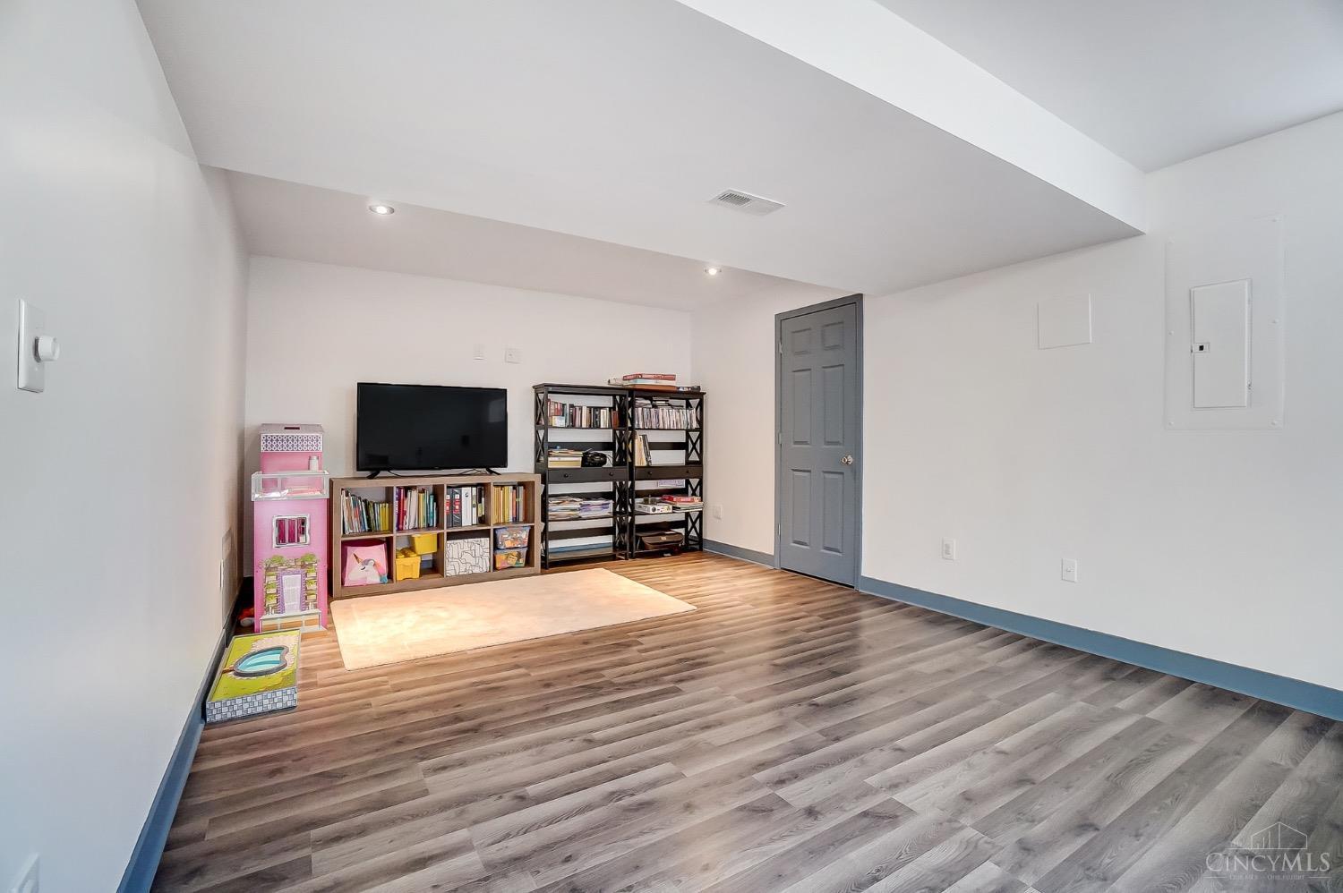 4260 Pheasant Trail Court