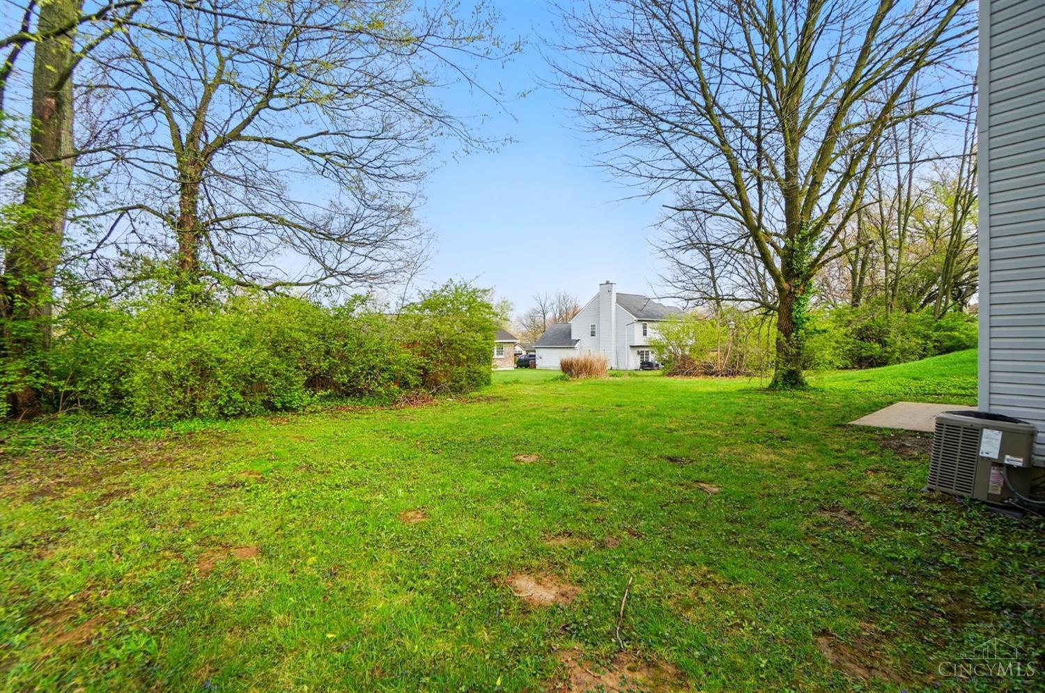 11051 Labelle Avenue