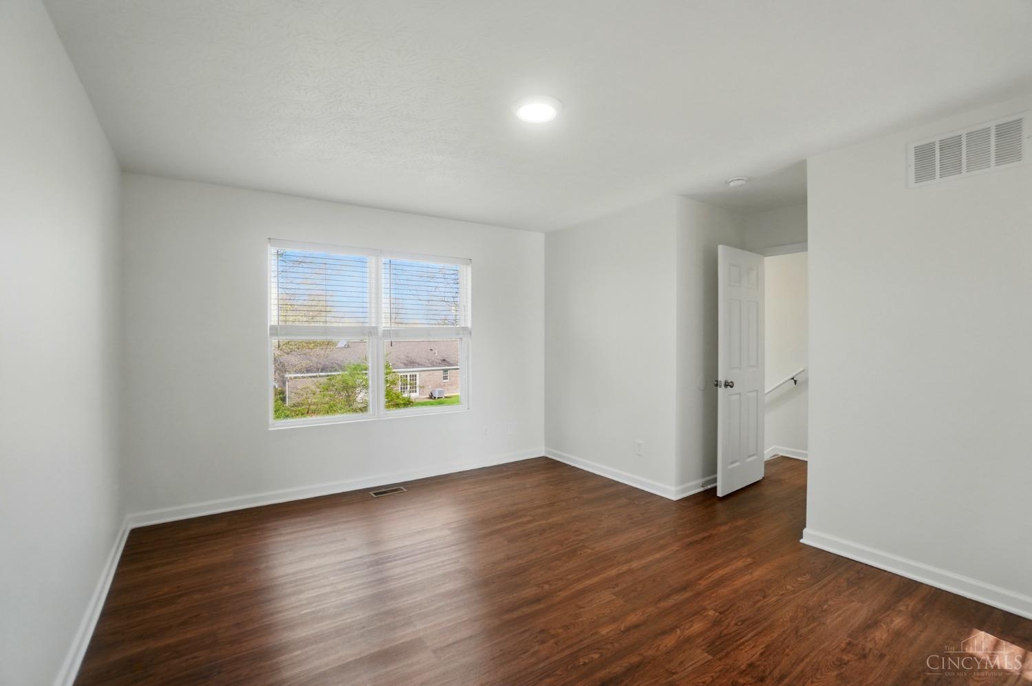 11051 Labelle Avenue