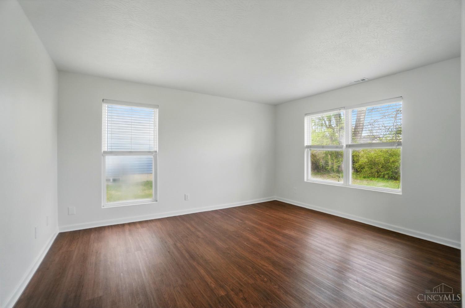 11051 Labelle Avenue