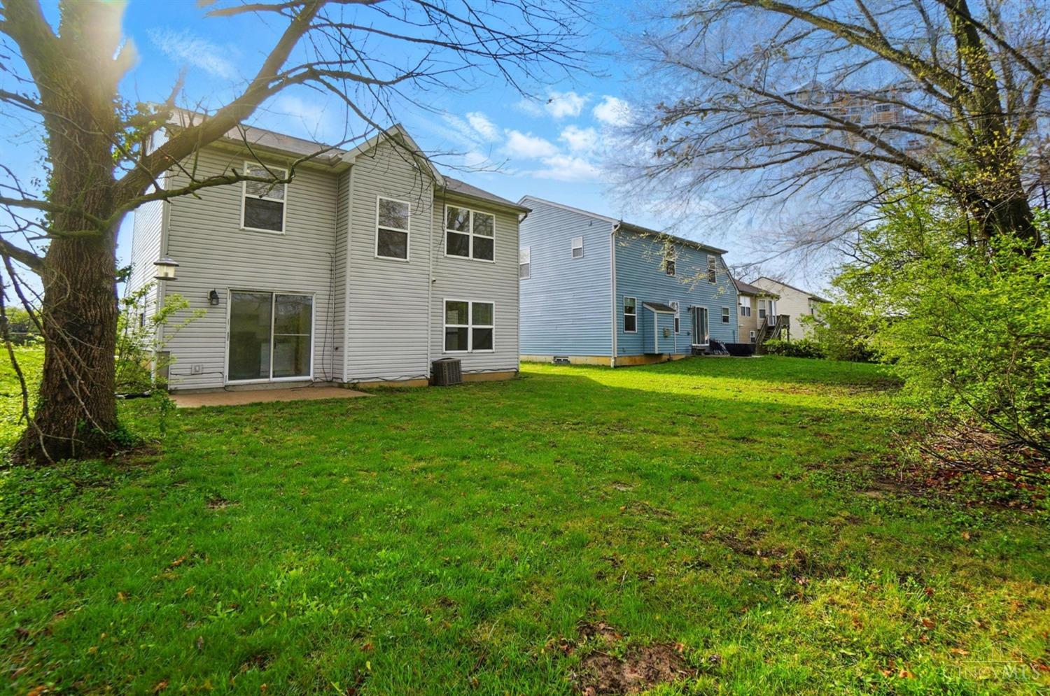 11051 Labelle Avenue