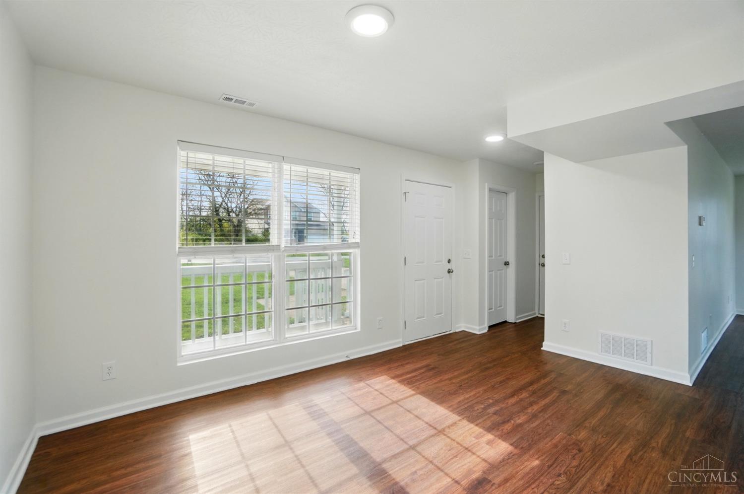 11051 Labelle Avenue