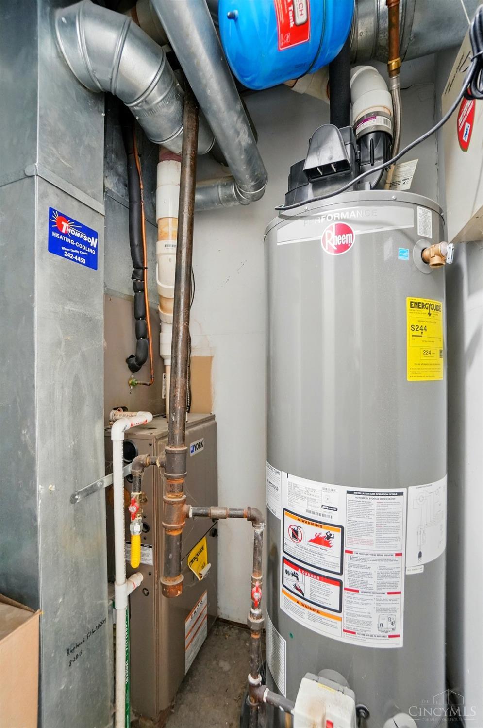 11051 Labelle Avenue