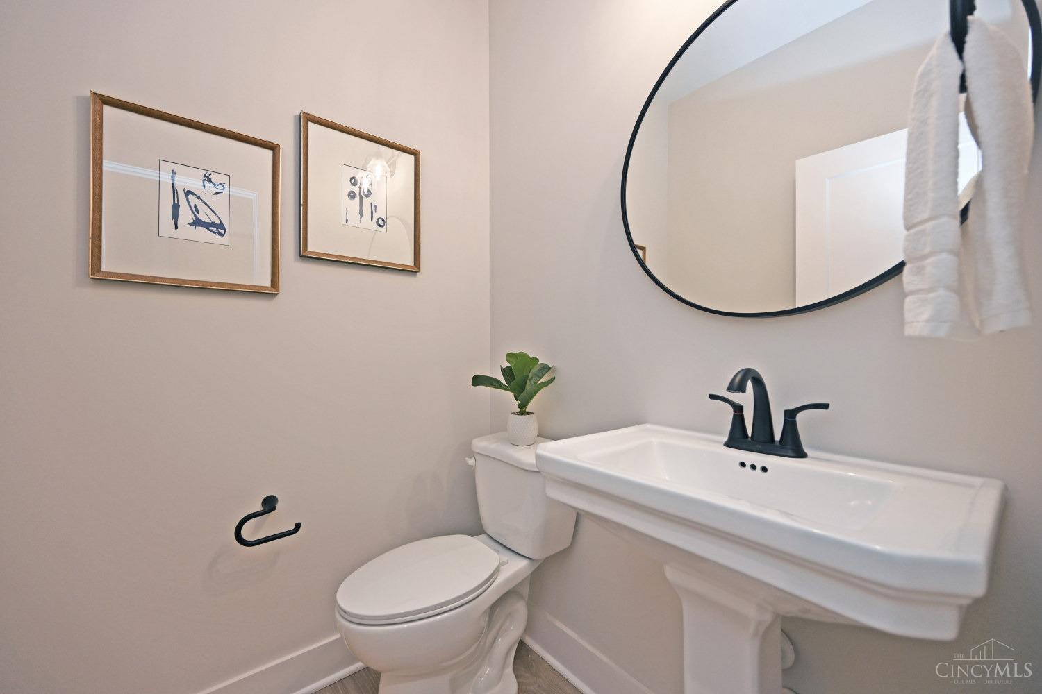 11709 Seven Gables Road