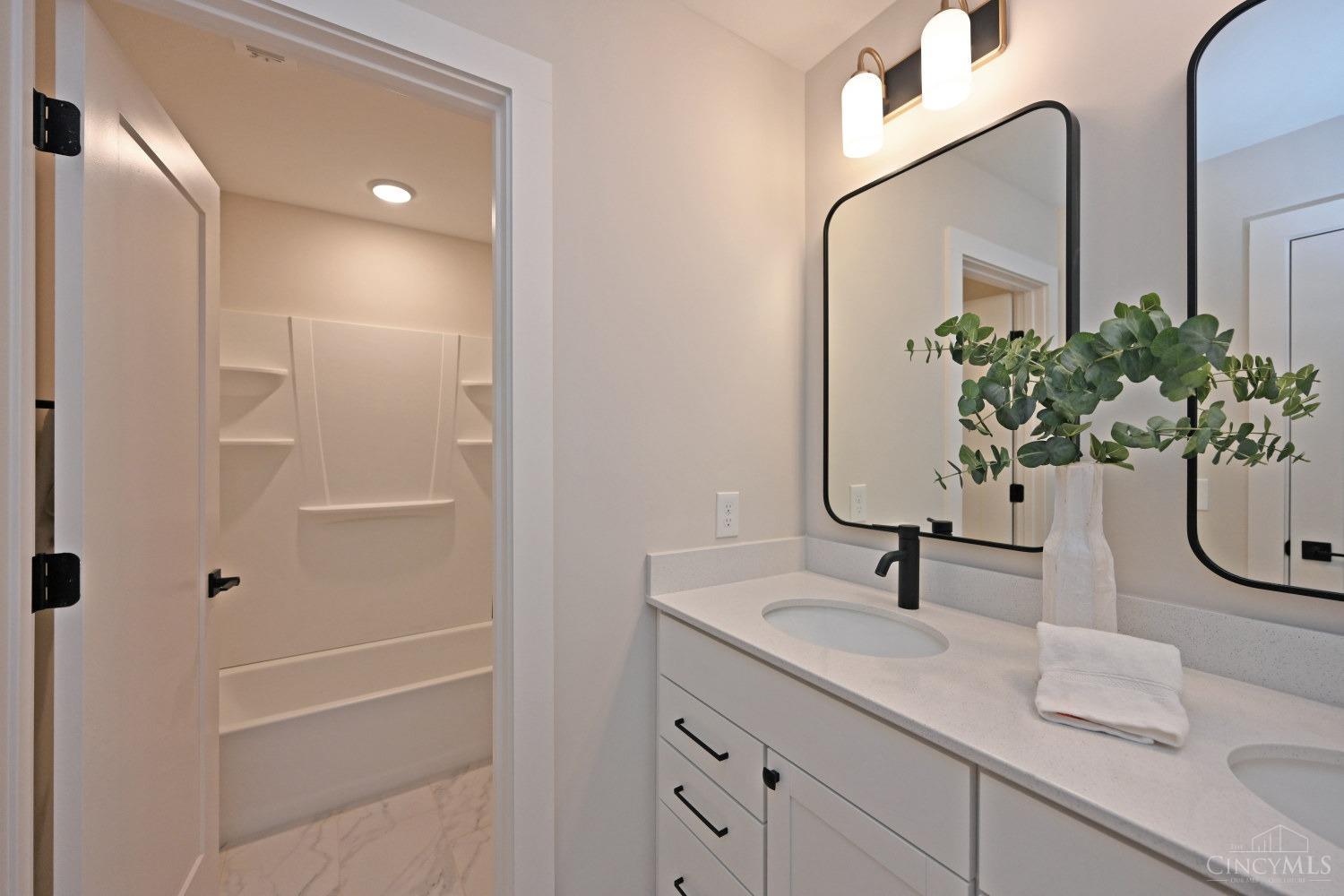 11709 Seven Gables Road