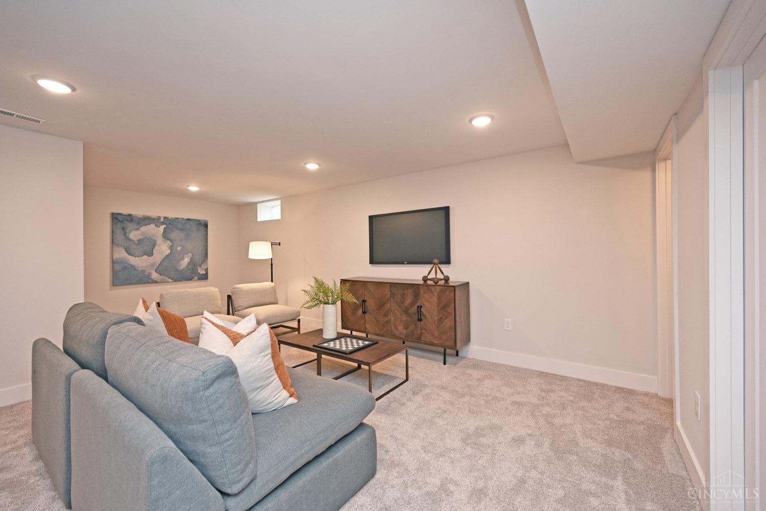 11709 Seven Gables Road