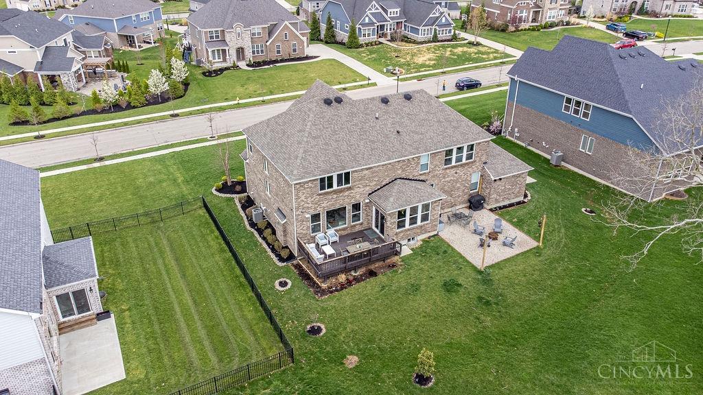 5560 Sentinel Oak Dr